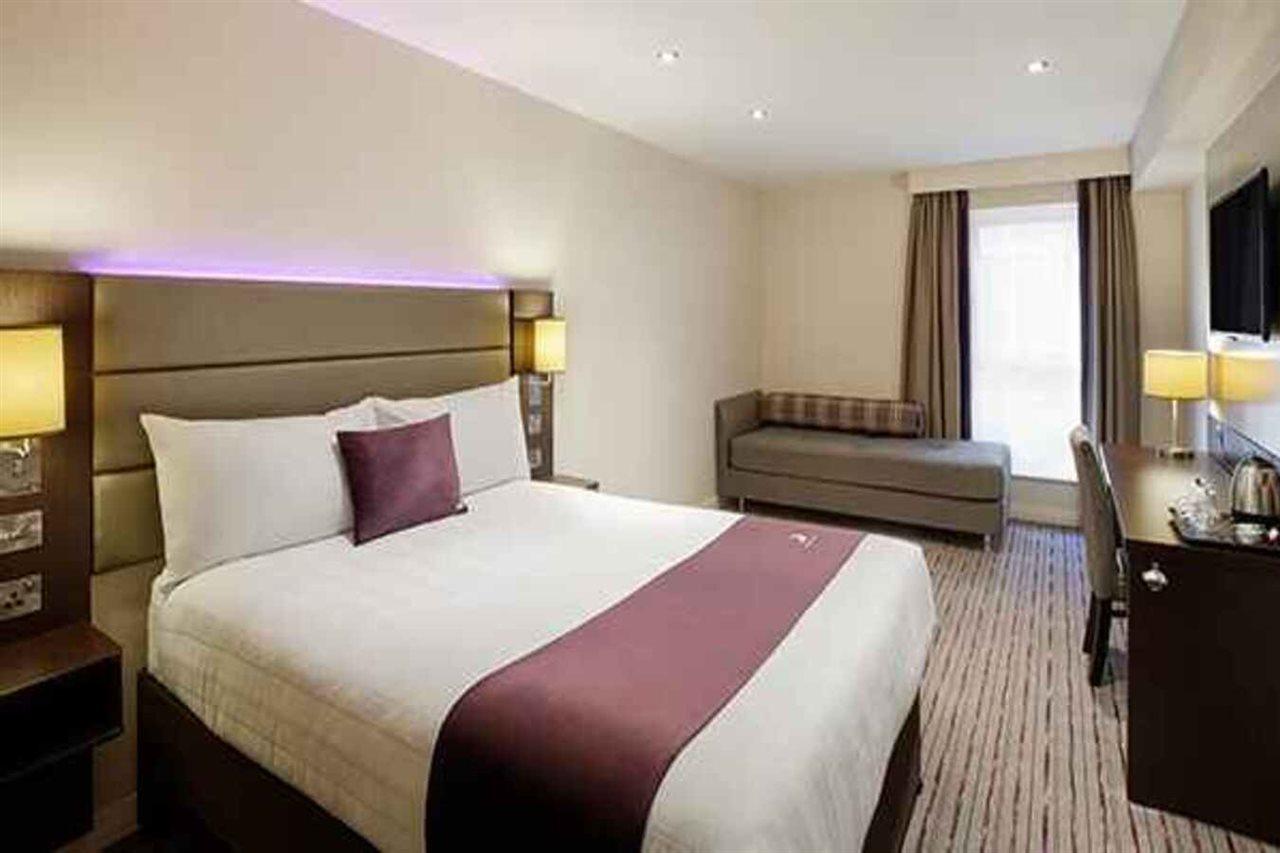 Premier Inn Oxford Botley South Hinksey Esterno foto