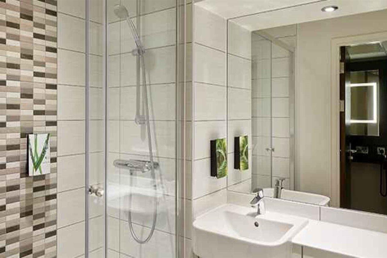 Premier Inn Oxford Botley South Hinksey Esterno foto